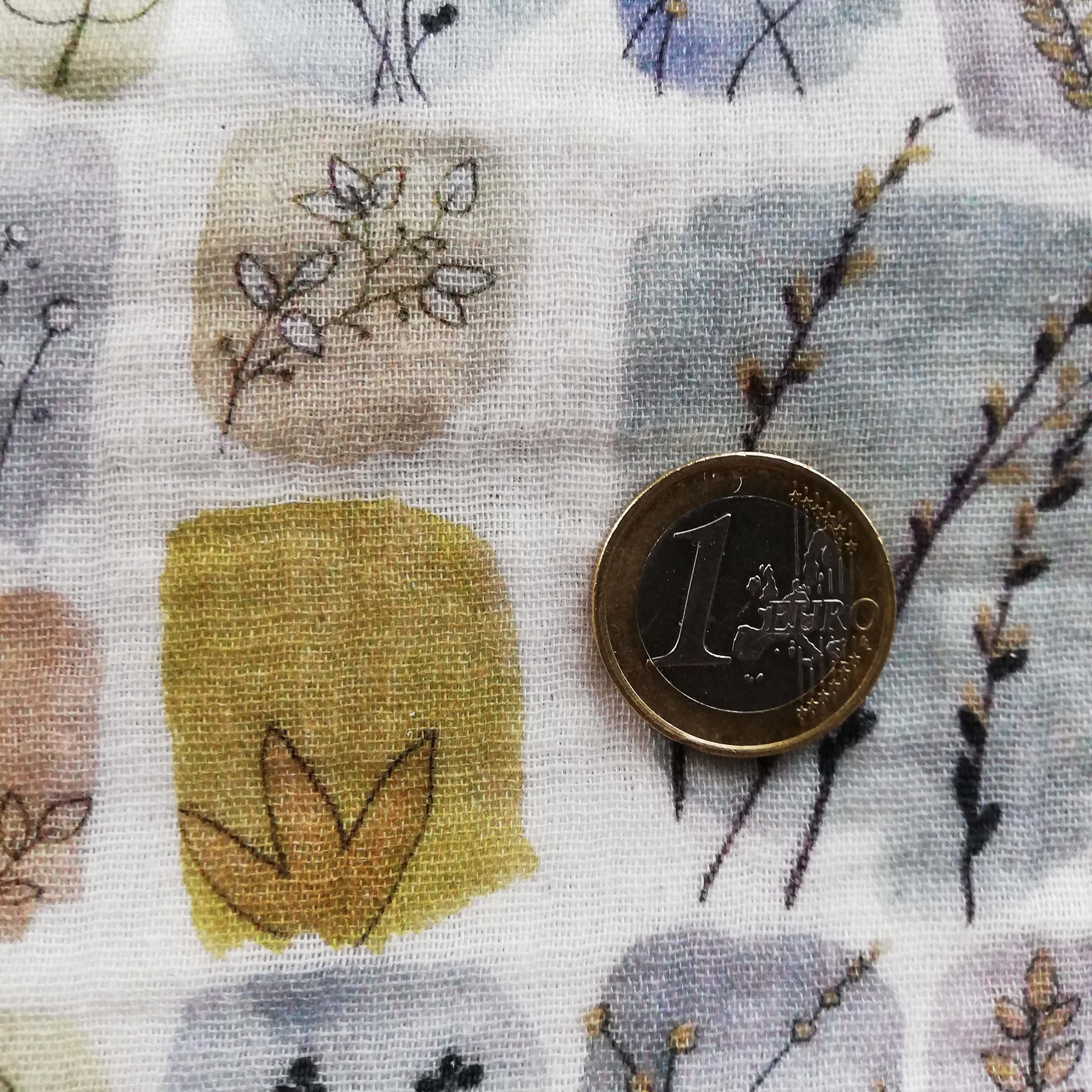 Fine cotton muslin with small boxes