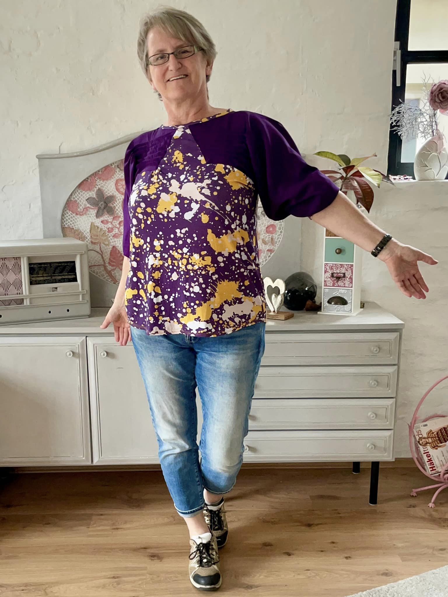 Schnittmuster LEEA Oberteils mit Faltenpartie