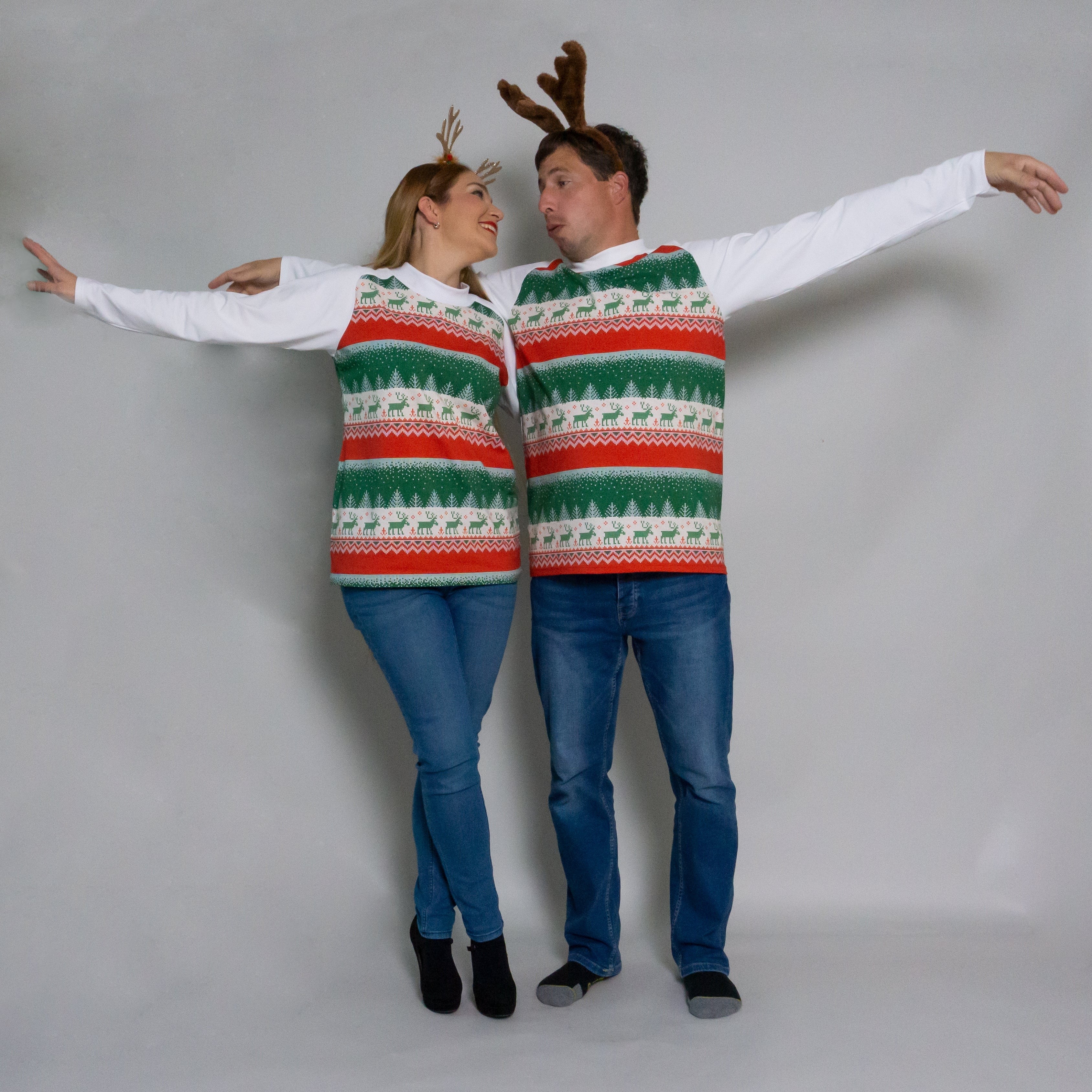 Pull partenaire Glenn & Glenna en ensemble découpé en papier