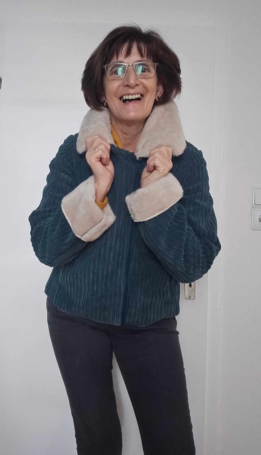 Pattern Quendel short jacket for women