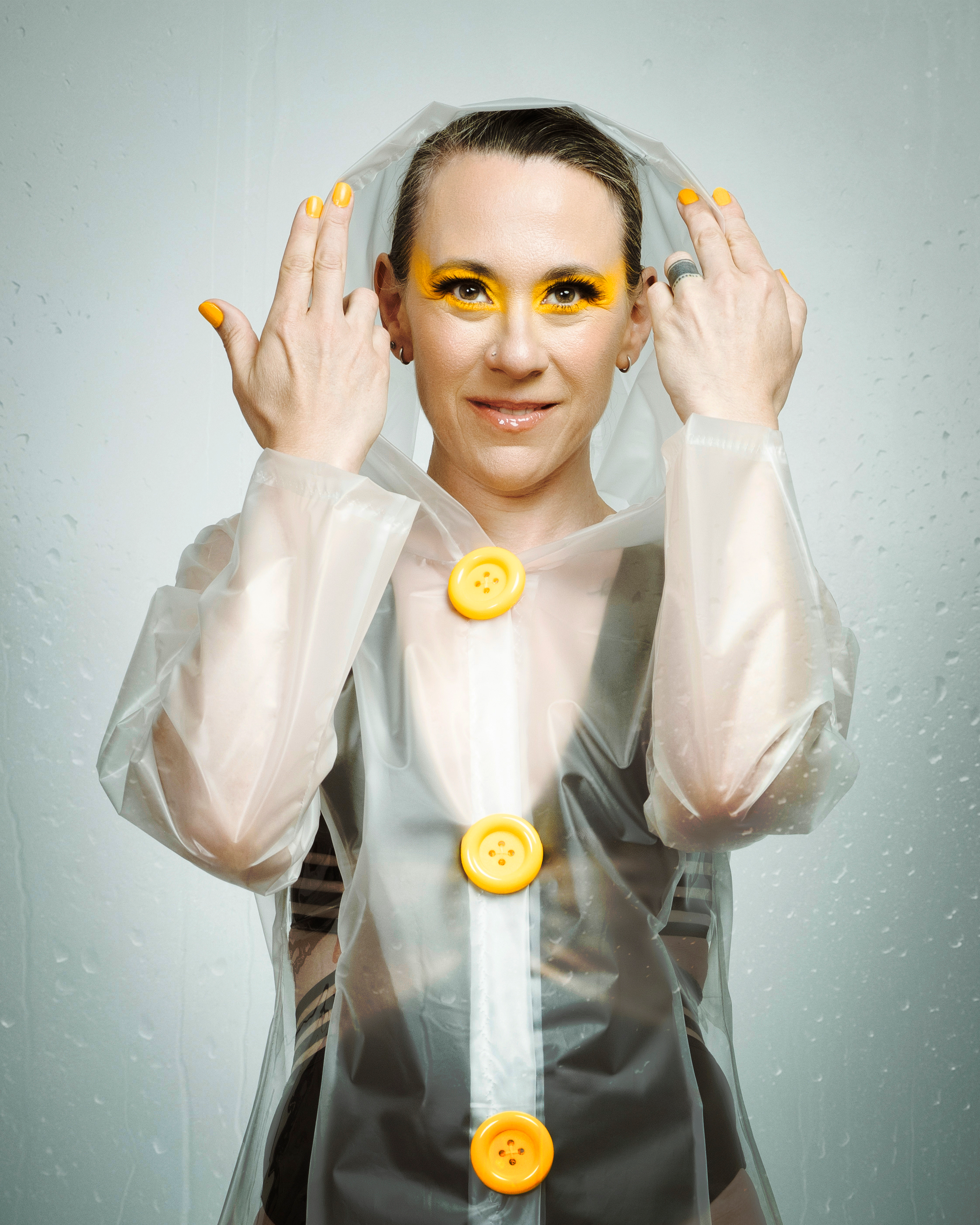 Ivey als Regenmantel