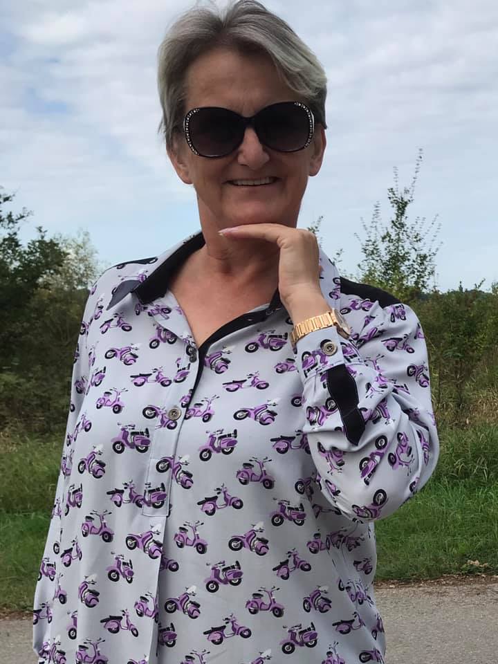 Chemise Ariane coupe avec fermeture polo