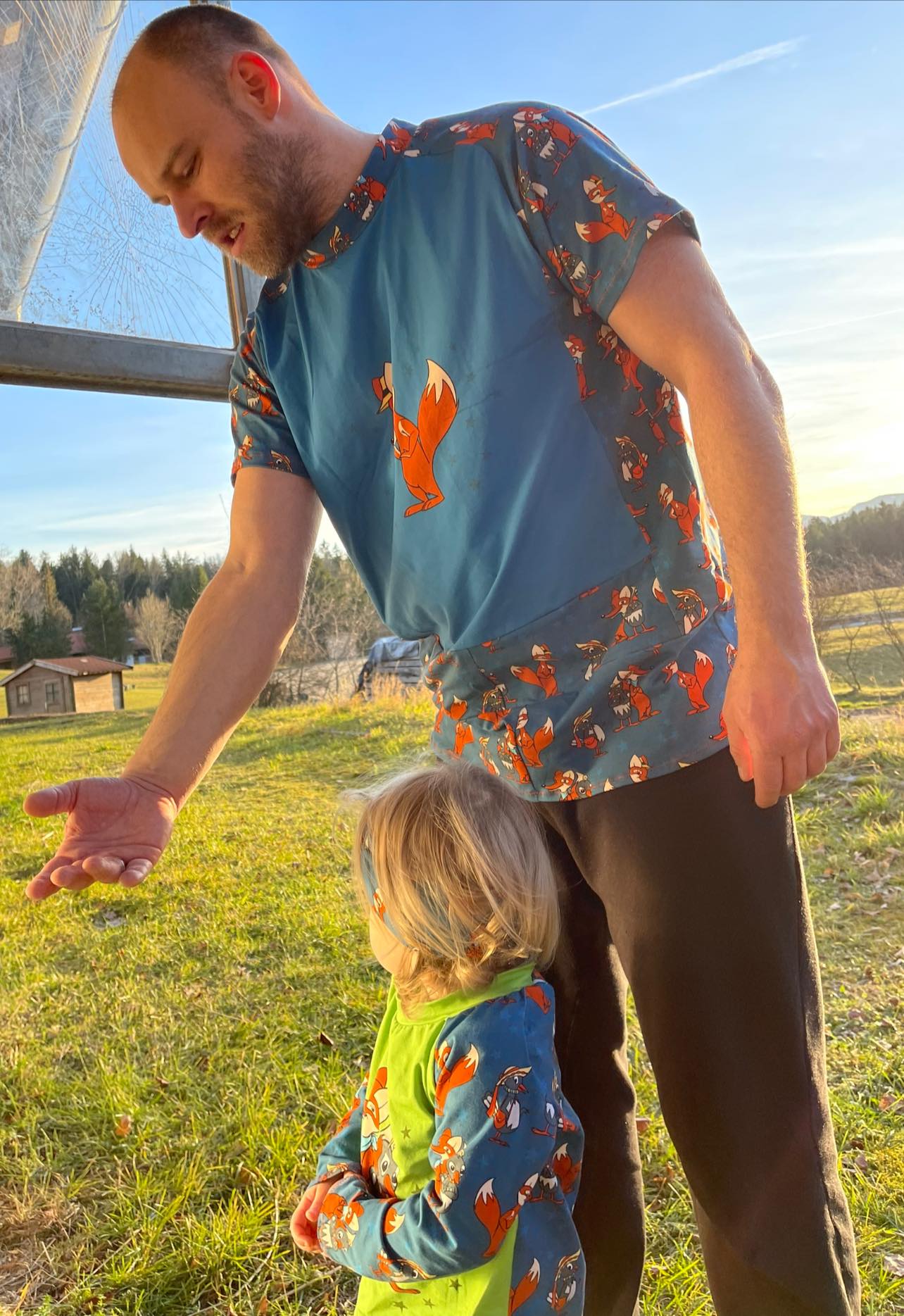 Father - Child Raglan Pattern Genn &amp; Glenni as Paper Pattern