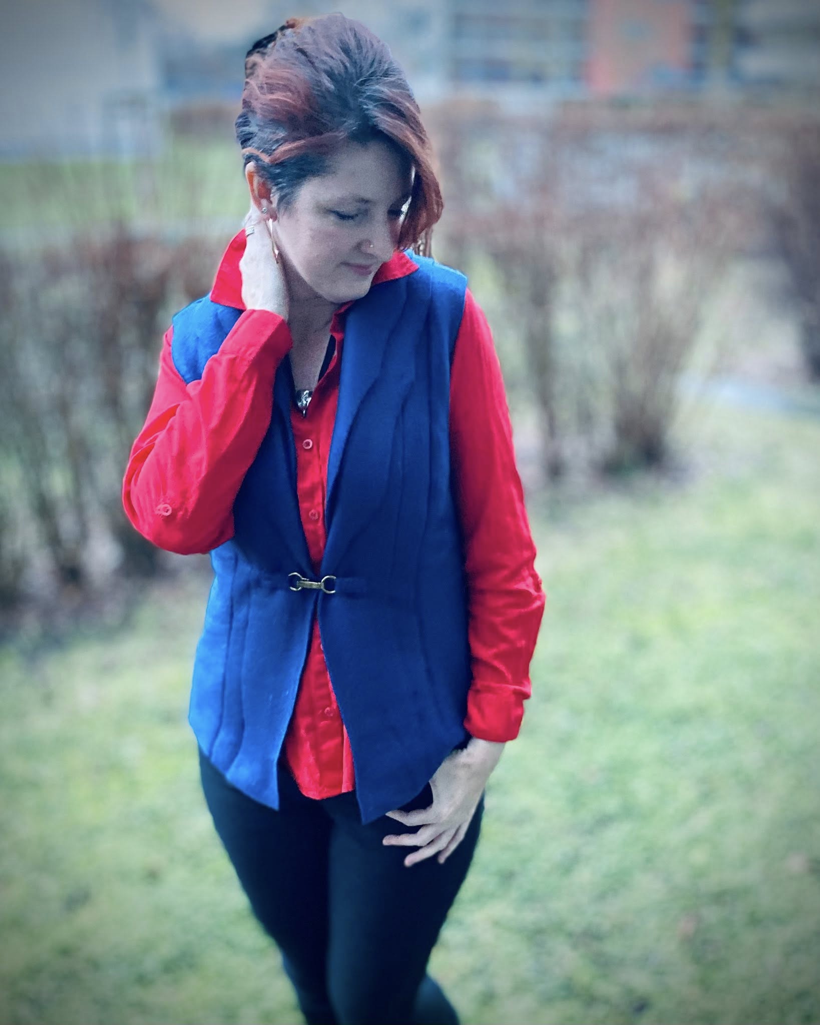 Schnittmuster Kalmia Weste mit doppeltem Wellen-Schalkragen